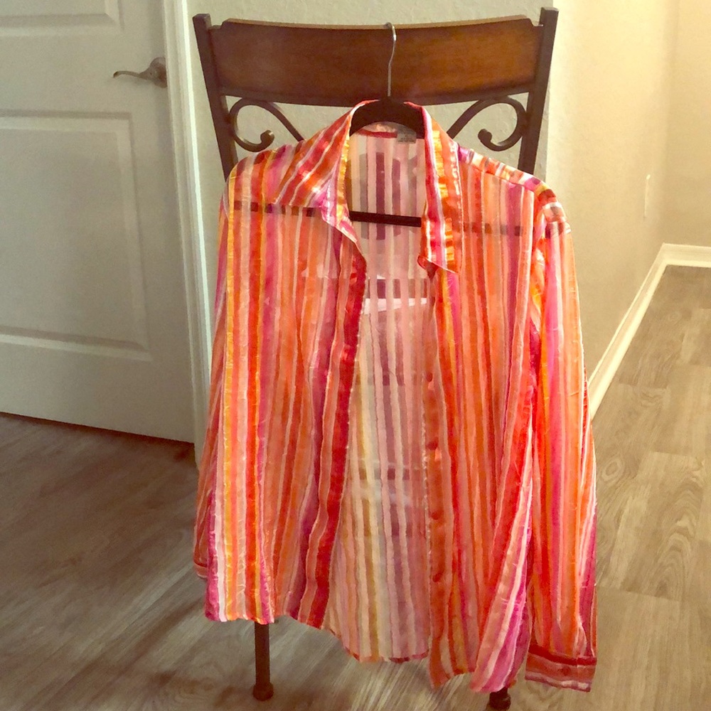 Women’s striped shirt.